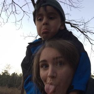 Meet your Posher, Julia